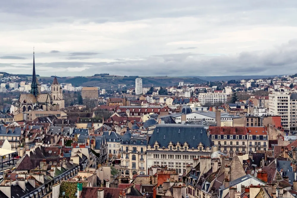 Dijon : Trouvez un Emploi Culinaire avec notre Formation en Ligne